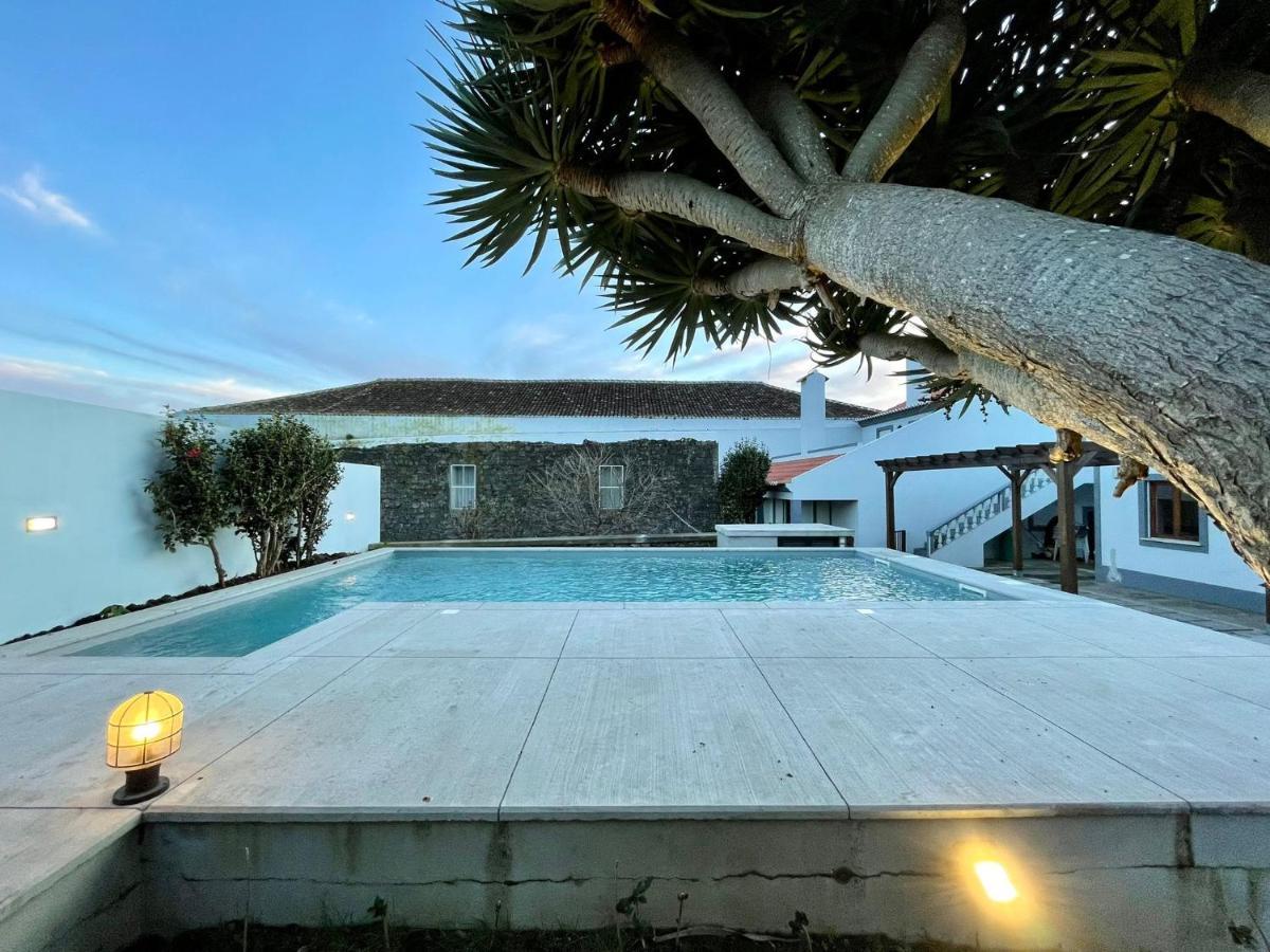 アングラ・ド・エロイーズモ Casa As Dezヴィラ エクステリア 写真